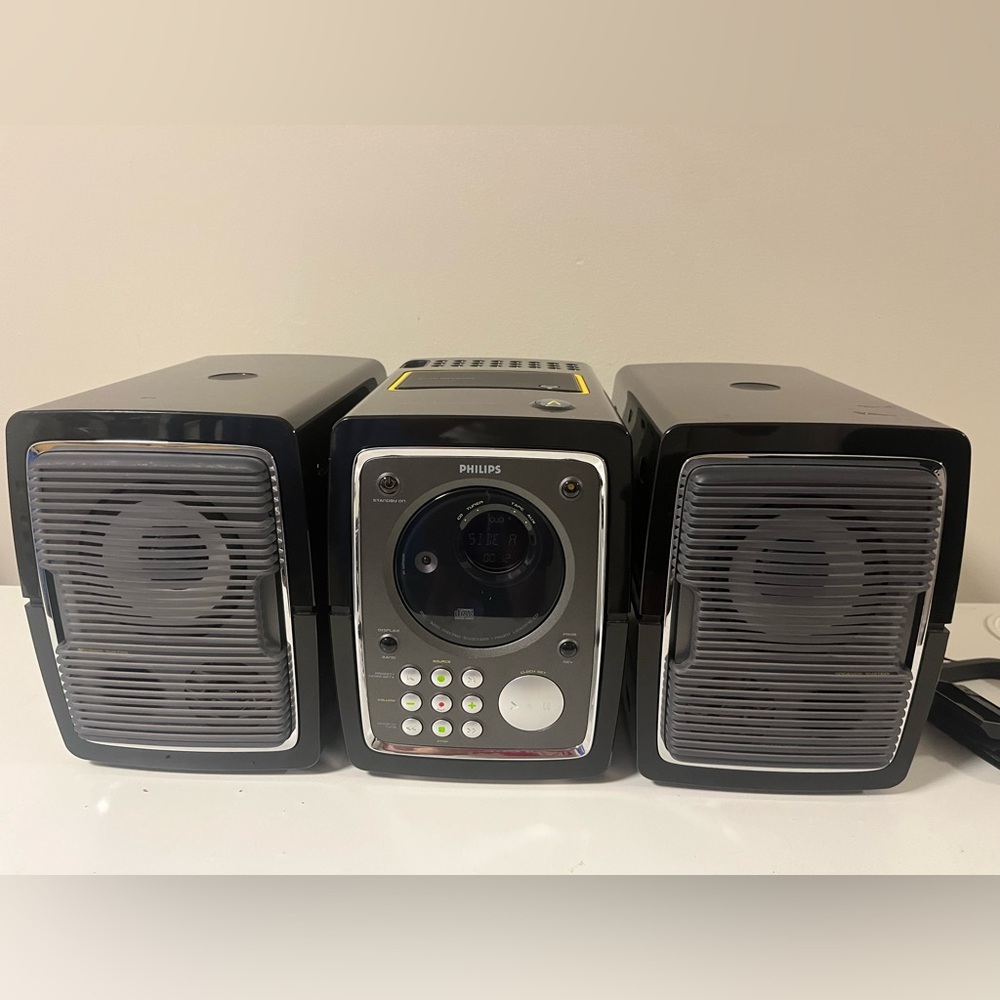 PHILIPS Micro Hi-Fi System MC-320/37 Radio / Tape / CD Player No Remote